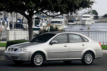 2007 Suzuki Forenza convenience Package Compact