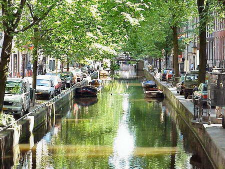 Joyce. Amsterdam Canals