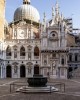 Walking tour in Venice