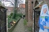 Prinsenhof with nuns, Delft