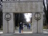 The kiss gate, From Hungary to Romania, Tg Jiu